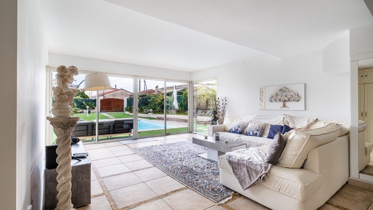 Photo of Livingroom in Cros-de-Cagnes