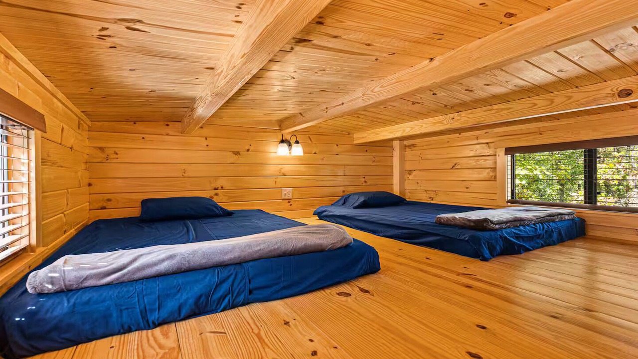 Photo of Bedroom in Gilmer