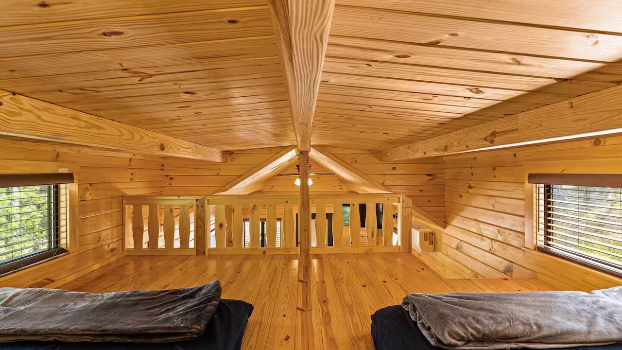 Photo of Bedroom in Gilmer