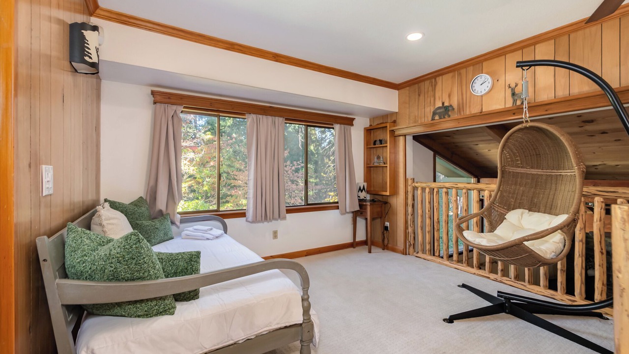 Photo of Others in Glencoe