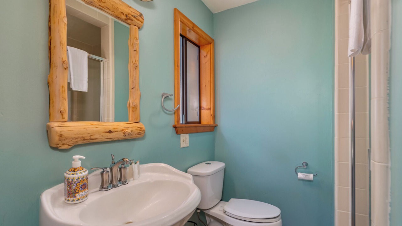 Photo of Bathroom in Glencoe