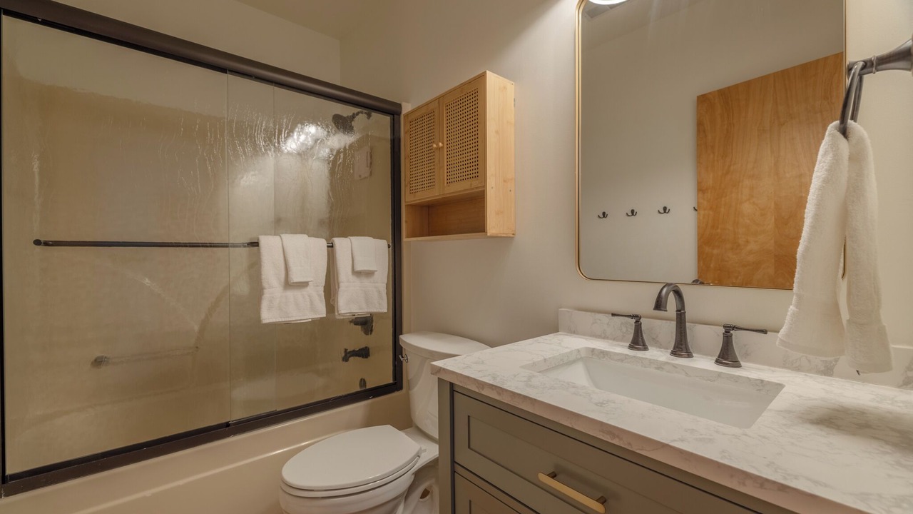 Photo of Bathroom in Innsbrook