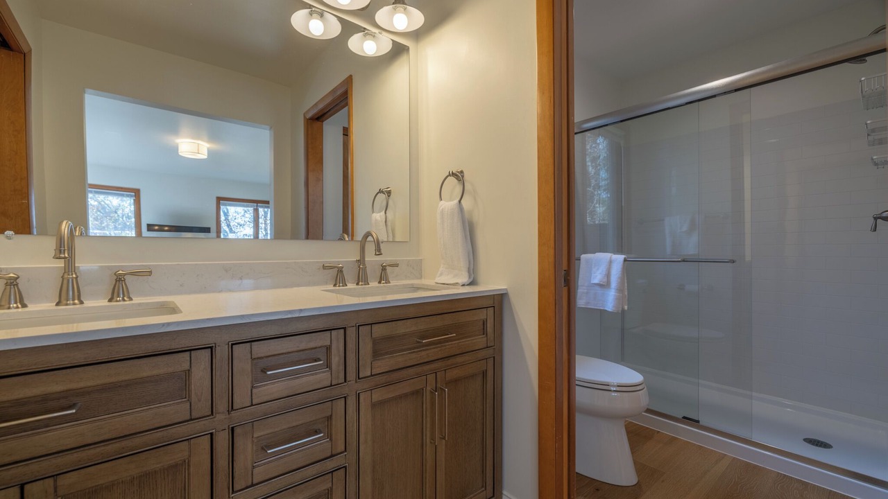 Photo of Bathroom in Innsbrook