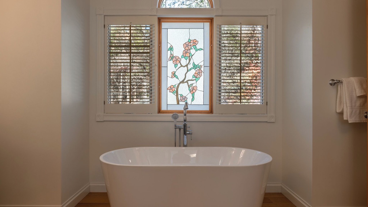 Photo of Bathroom in Innsbrook