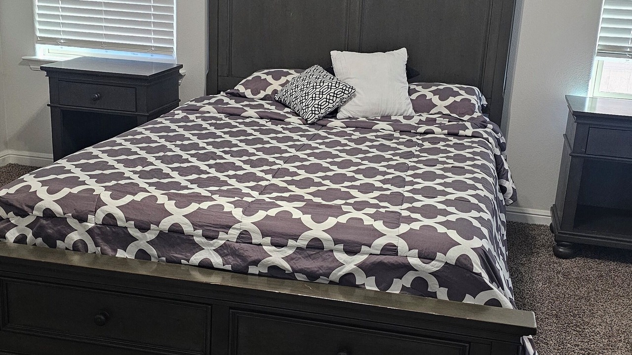 Photo of Bedroom in Midland