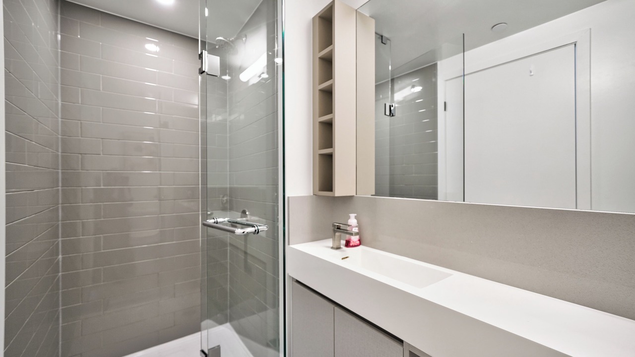 Photo of Bathroom in Garden District