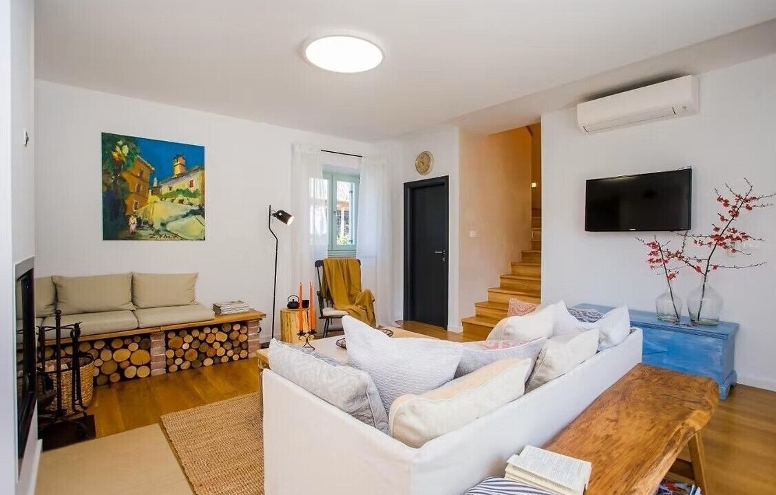 Photo of Livingroom in Lupoglav