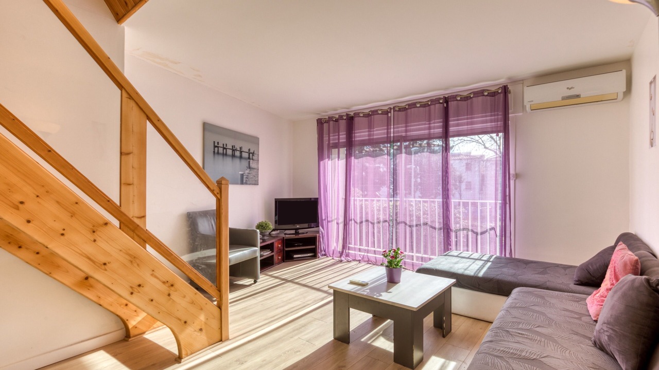 Photo of Livingroom in Mireval