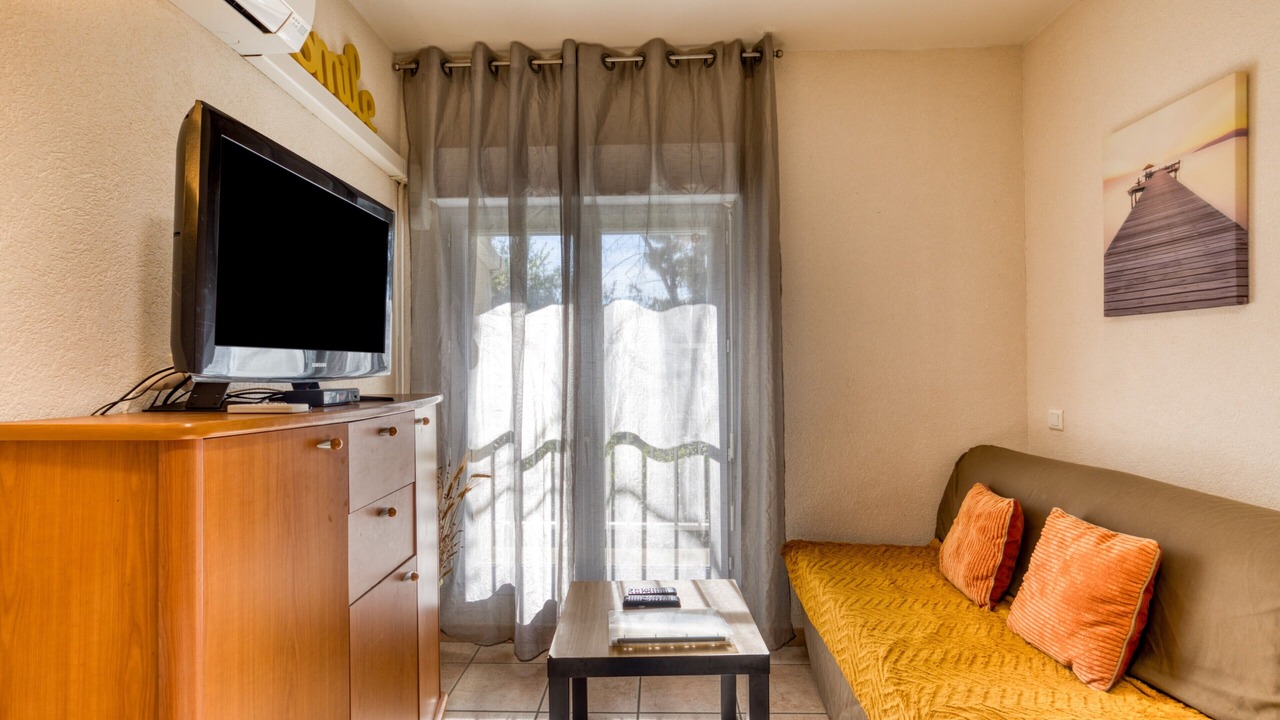 Photo of Livingroom in Mireval