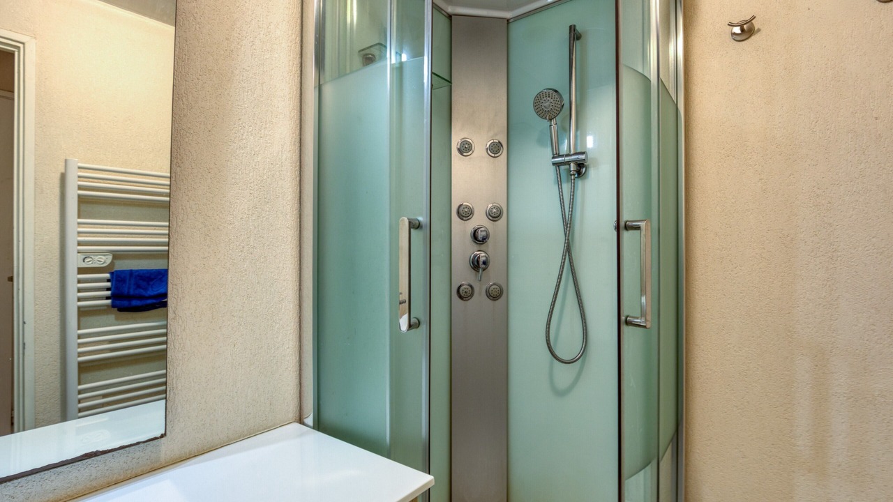 Photo of Bathroom in Mireval
