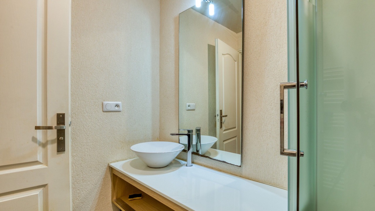 Photo of Bathroom in Mireval