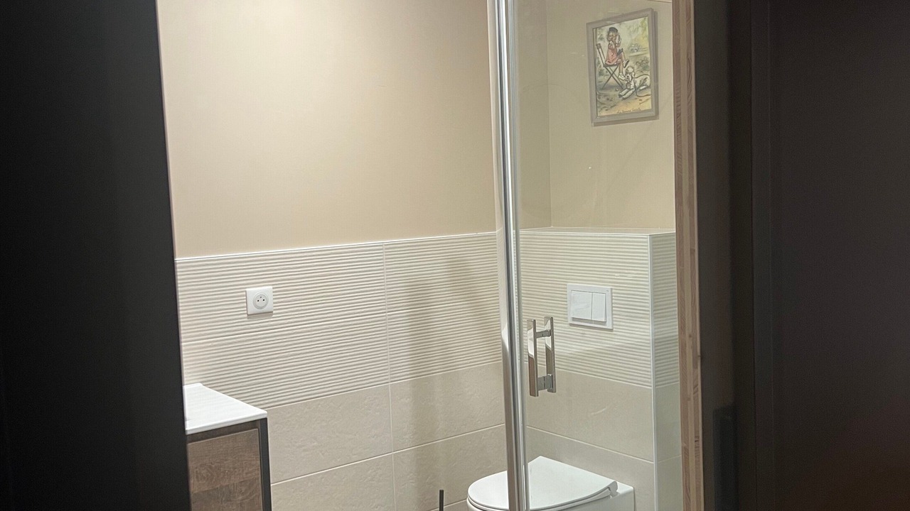 Photo of Bathroom in Champdray