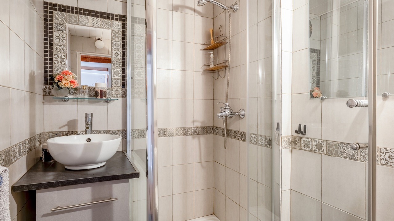 Photo of Bathroom in Saint-Sebastien-d'Aigrefeuille