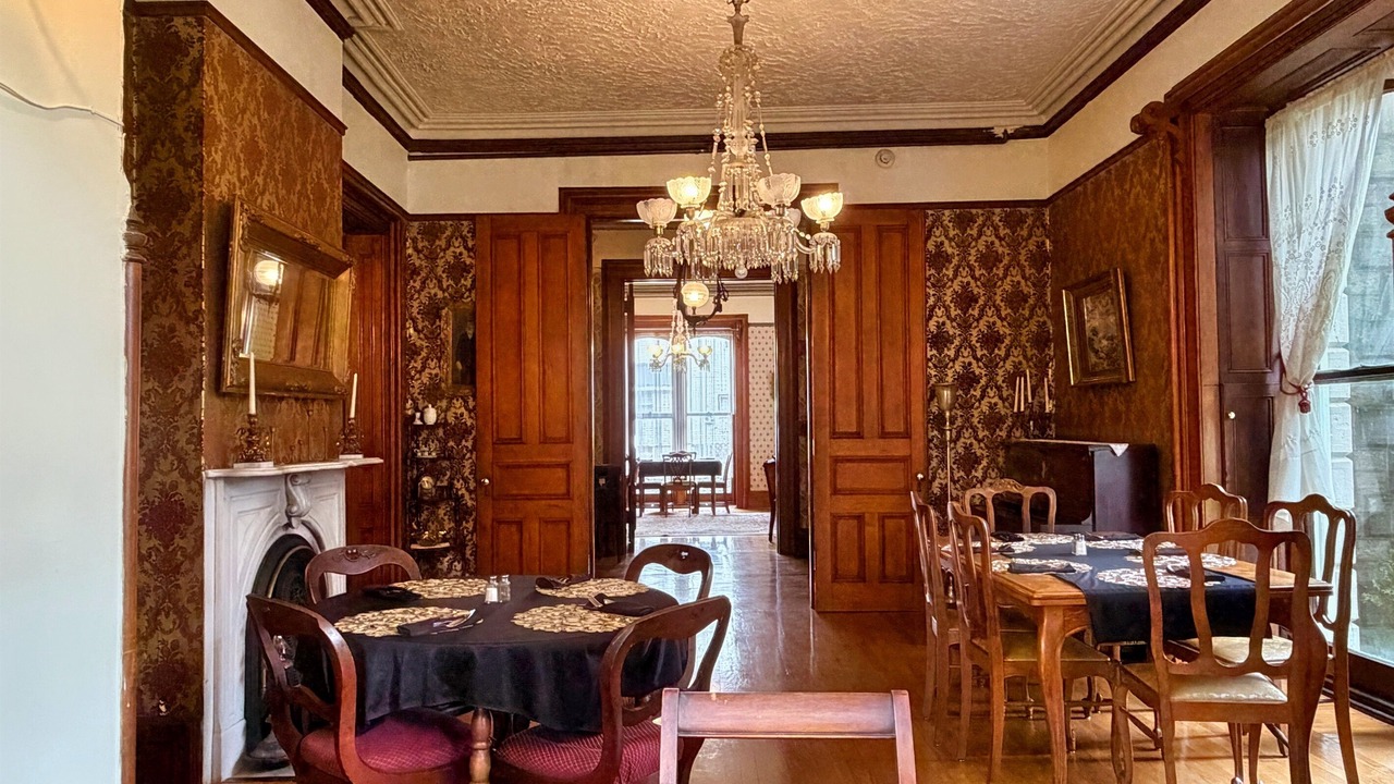 Photo of Livingroom in Cherry Valley