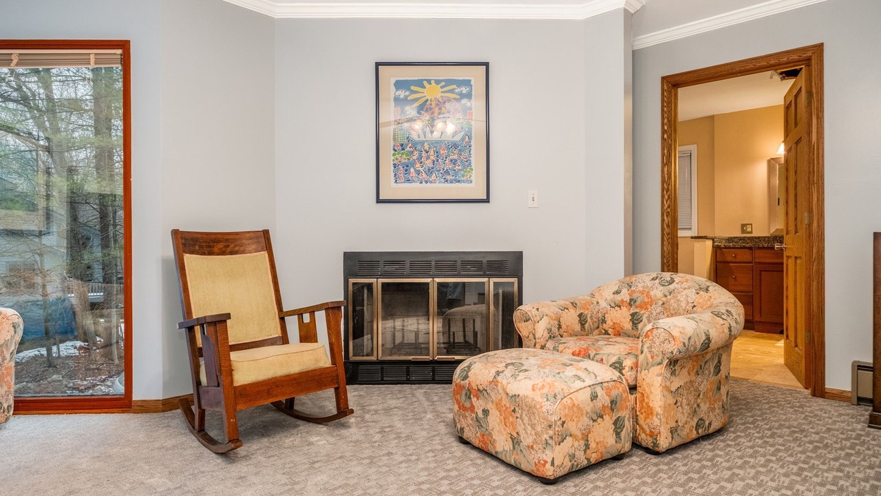 Photo of Livingroom in Blakeslee