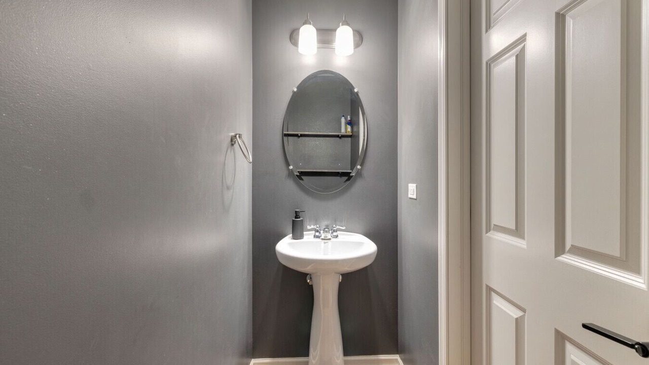Photo of Bathroom in Plato Center