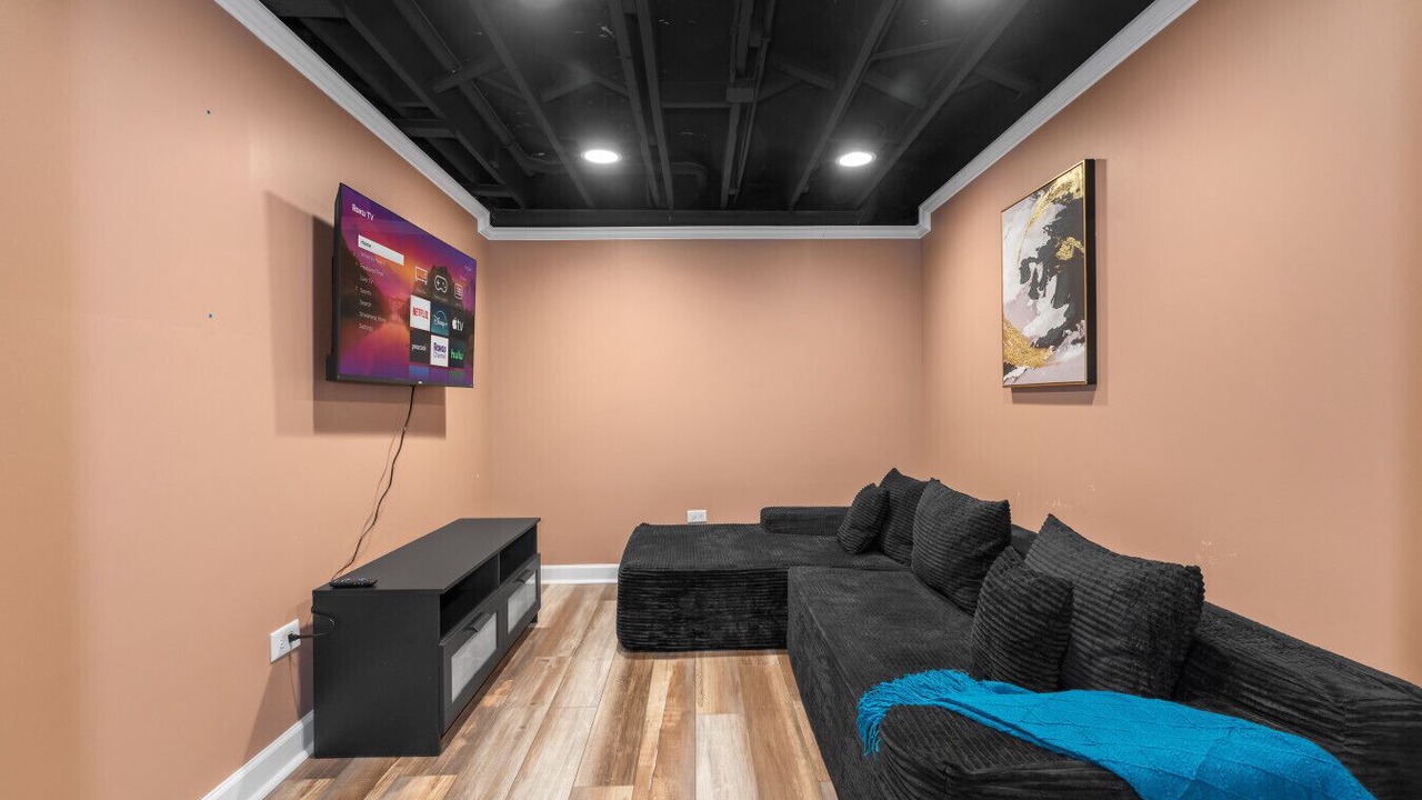 Photo of Bedroom in Plato Center