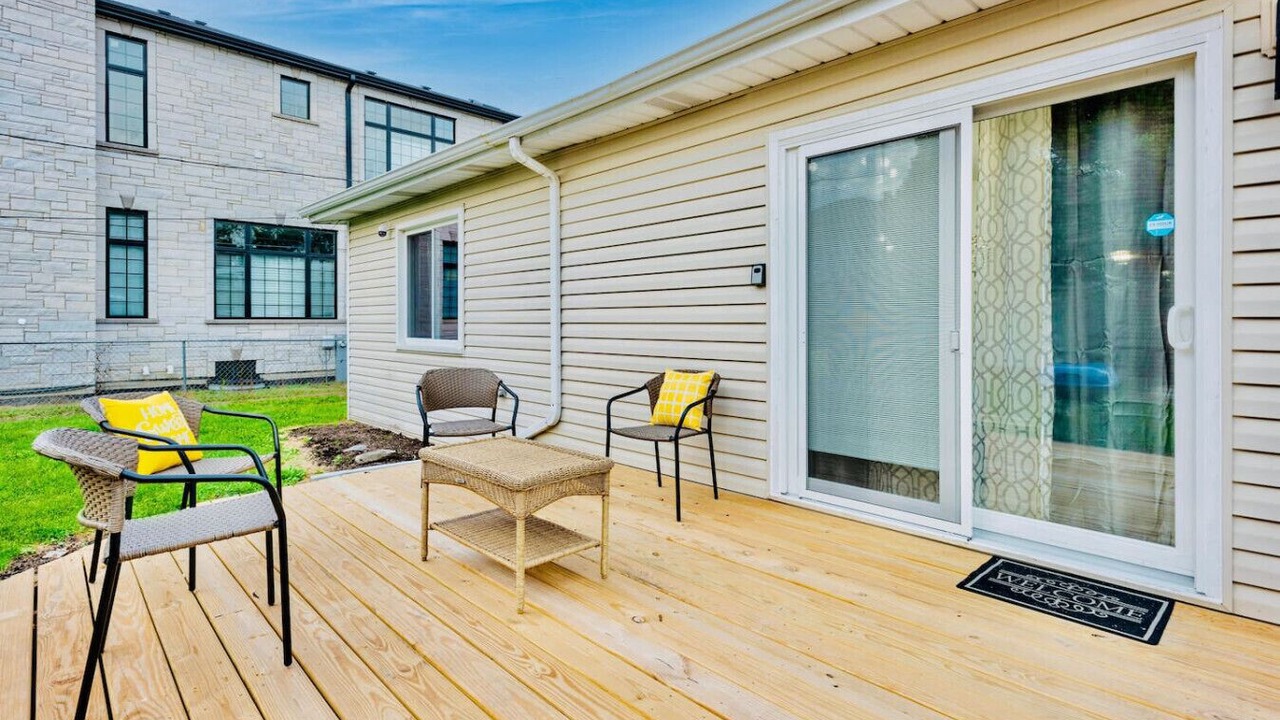 Photo of Patio Balcony in Elmhurst