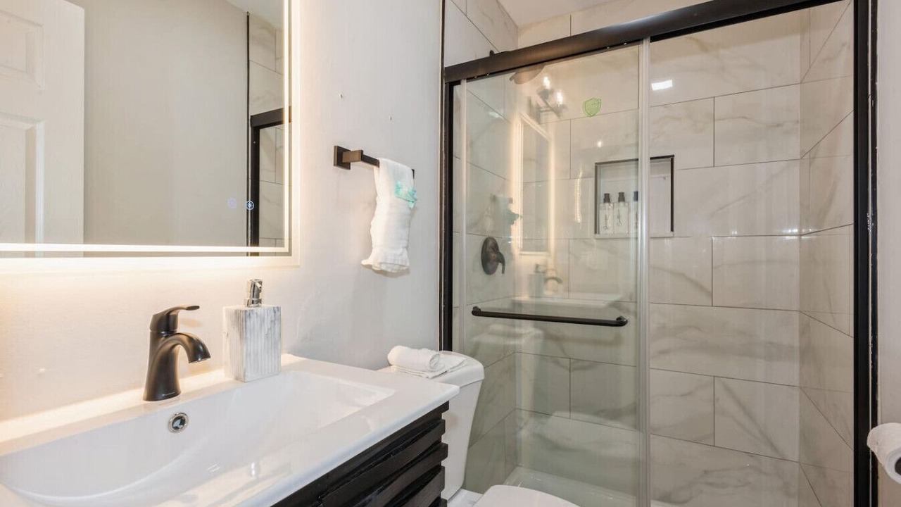 Photo of Bathroom in Elmhurst