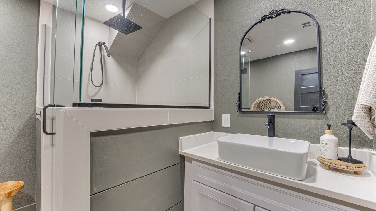 Photo of Bathroom in Midlothian