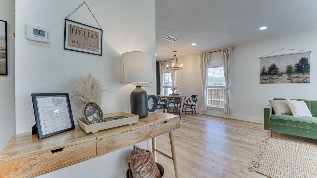 Photo of Livingroom in Midlothian