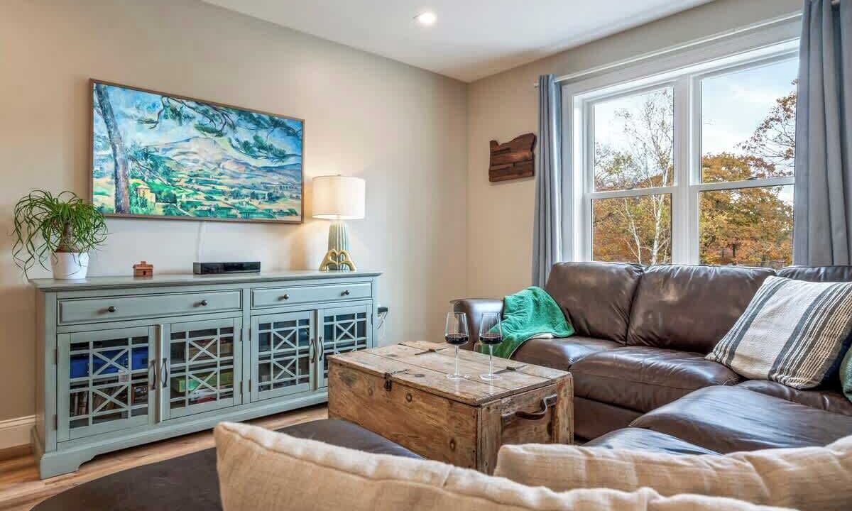 Photo of Livingroom in Windham
