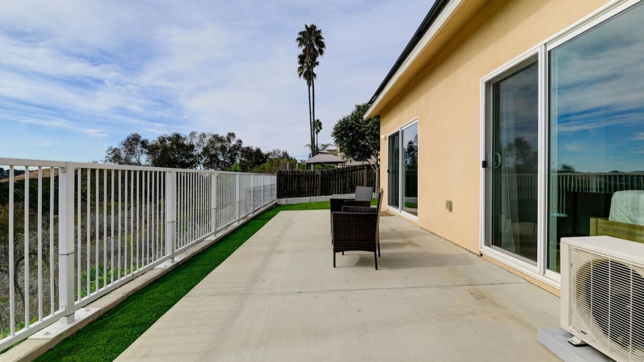 Photo of Patio Balcony in Mira Mesa