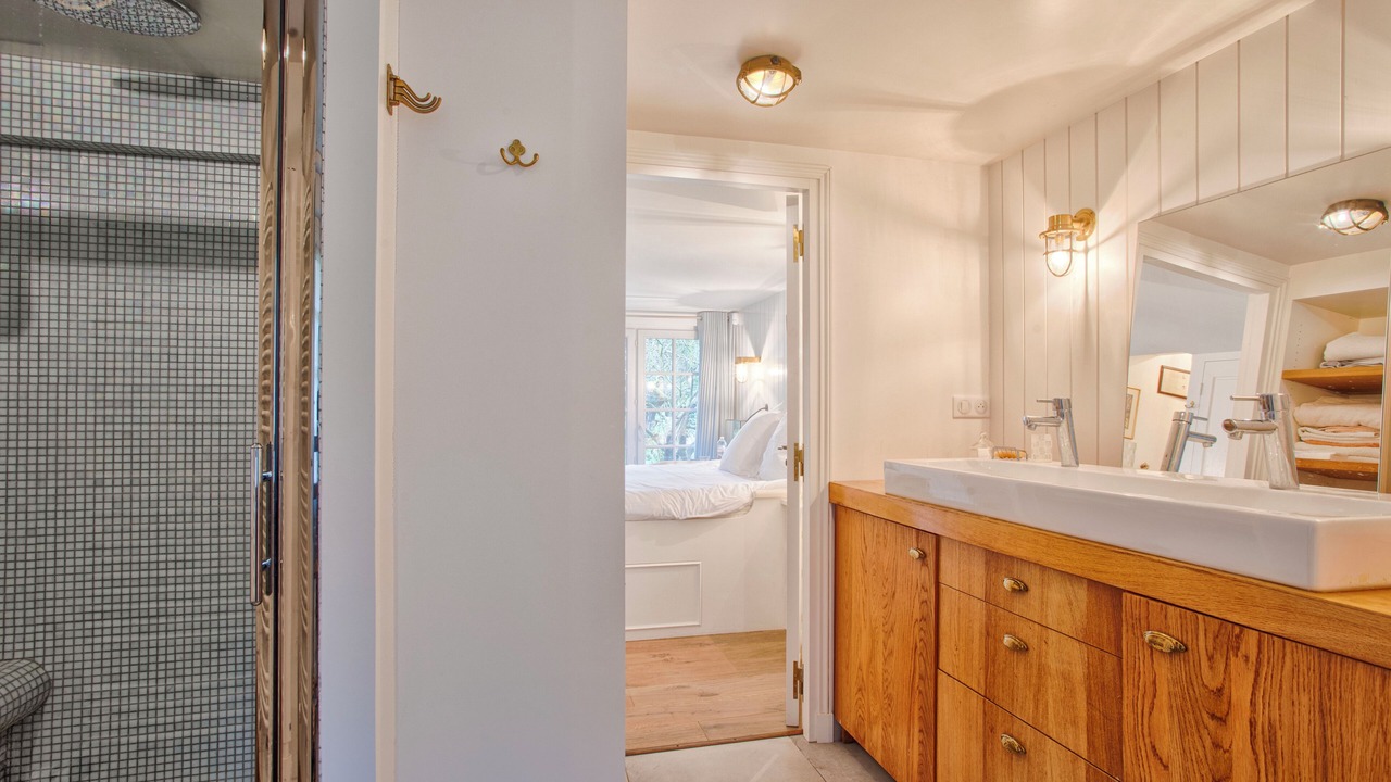 Photo of Bedroom in Tourgeville