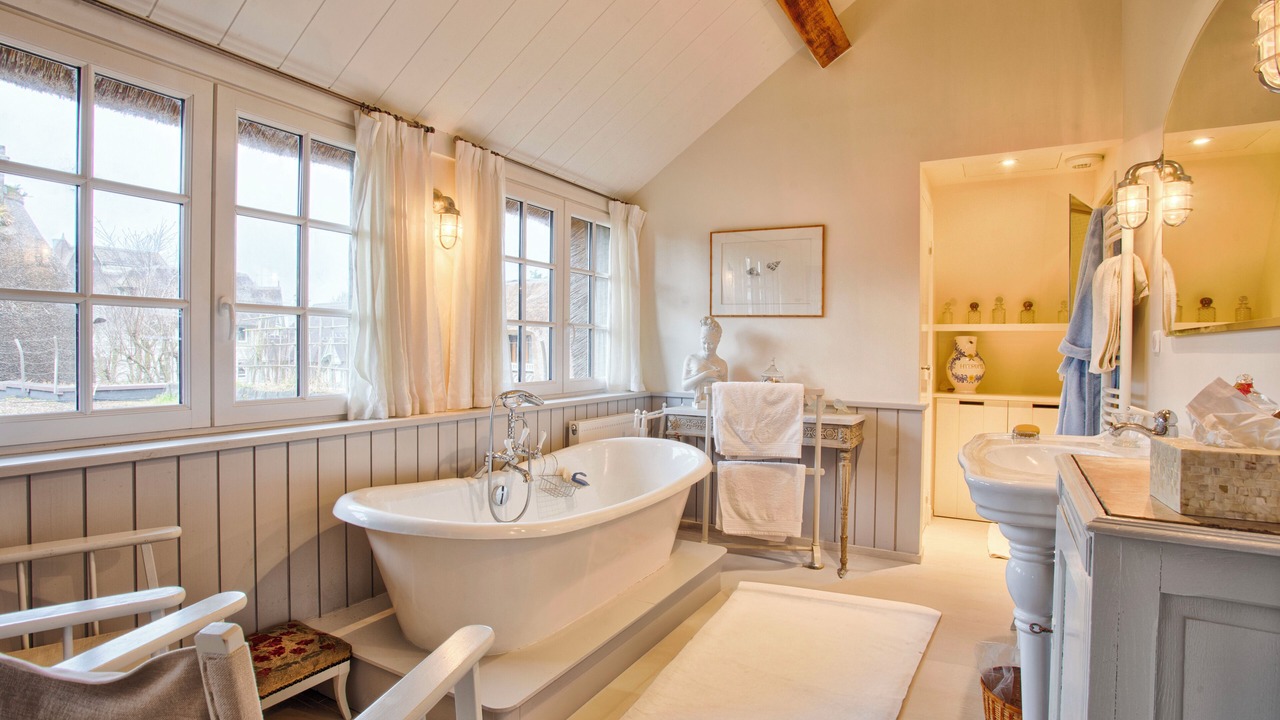 Photo of Bathroom in Tourgeville