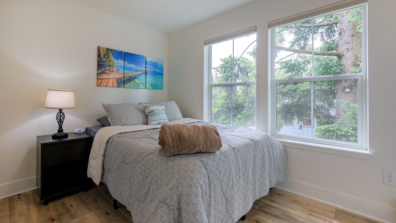 Photo of Bedroom in Brentwood-Darlington