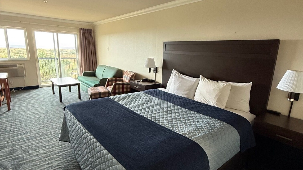 Photo of Bedroom in Ocean Shores