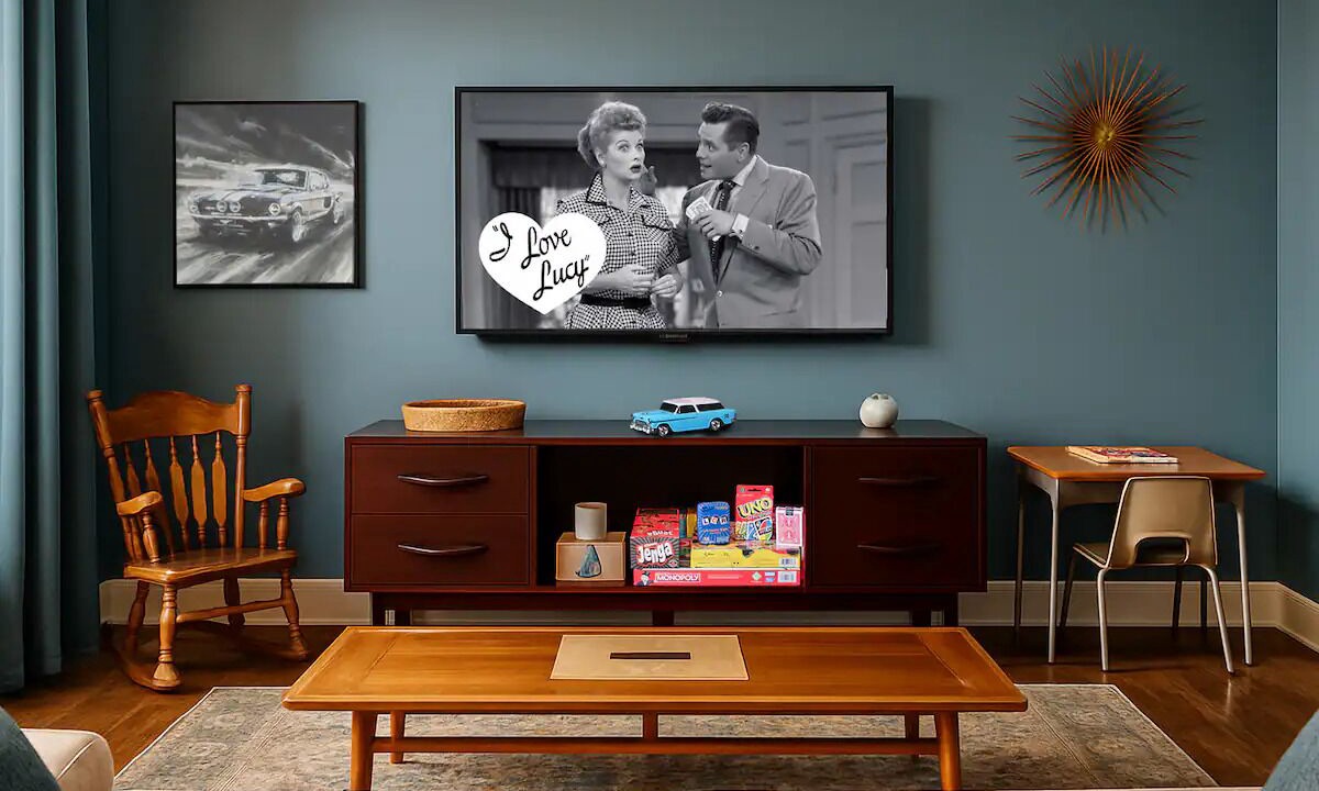 Photo of Livingroom in Beacon Hill