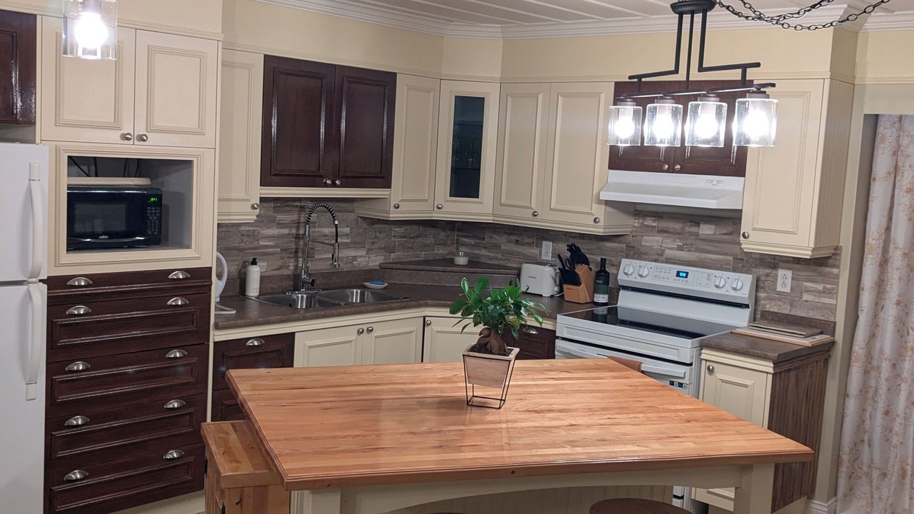 Photo of Kitchen in Sainte-Anne-des-Monts