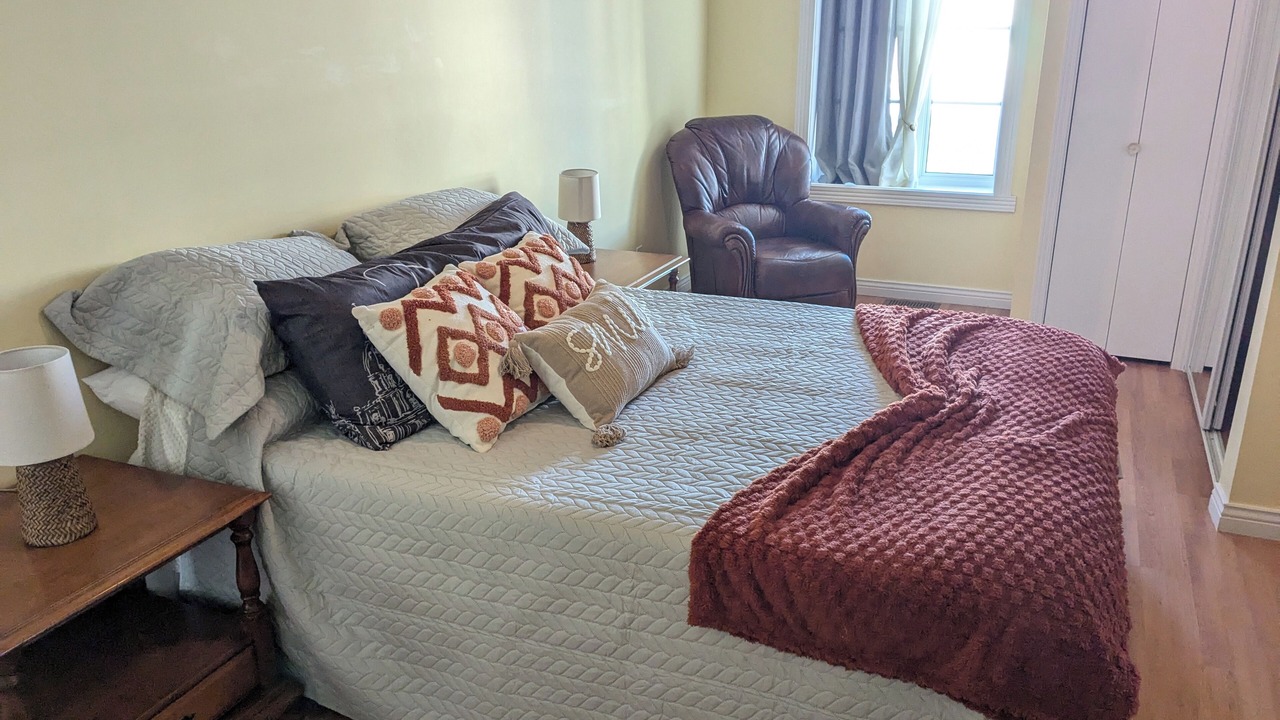 Photo of Bedroom in Sainte-Anne-des-Monts