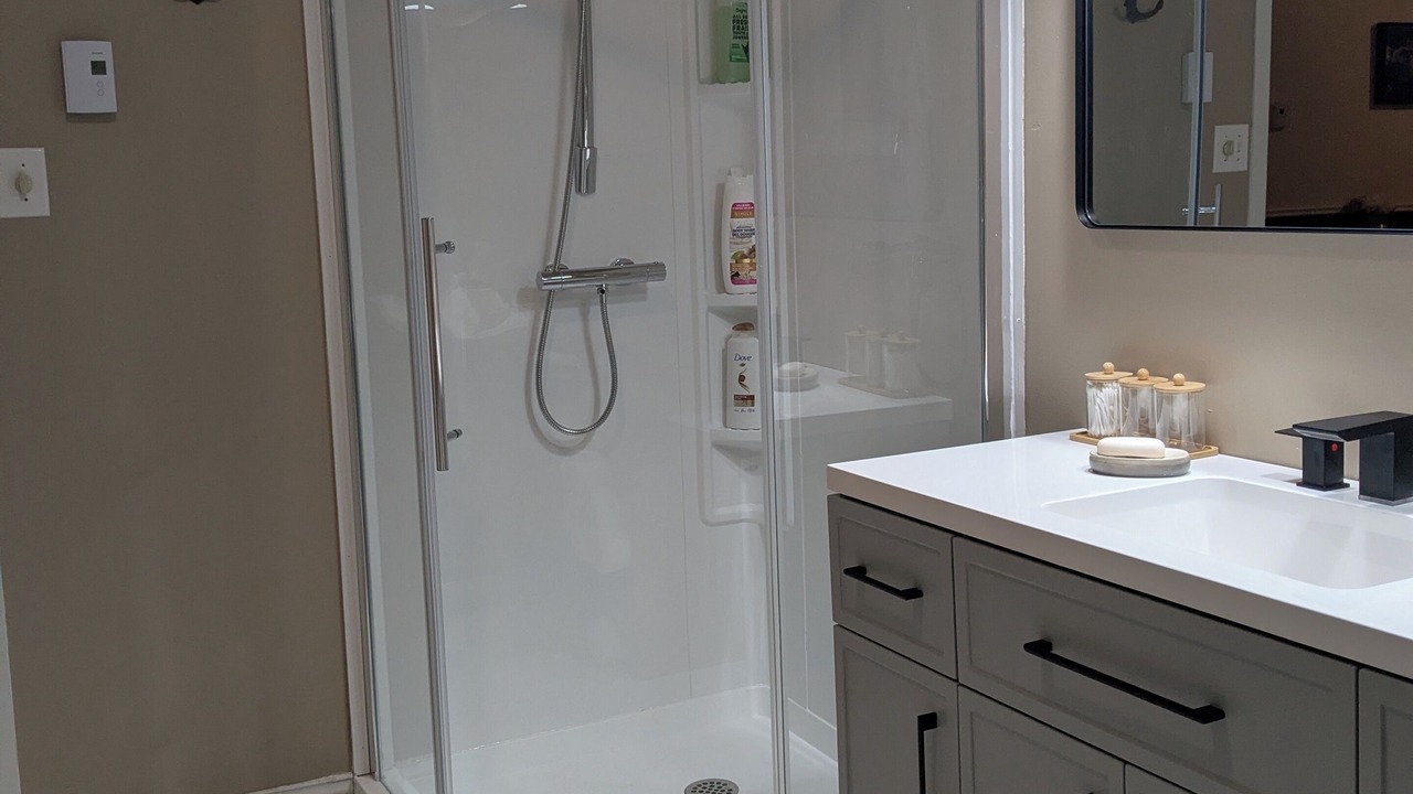 Photo of Bathroom in Sainte-Anne-des-Monts