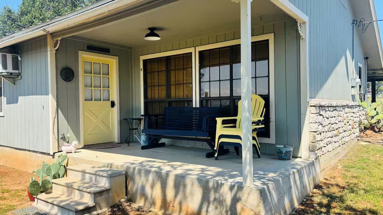 Photo of Patio Balcony in Llano County