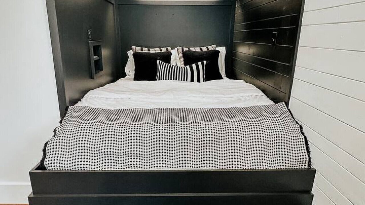 Photo of Bedroom in Laurelville