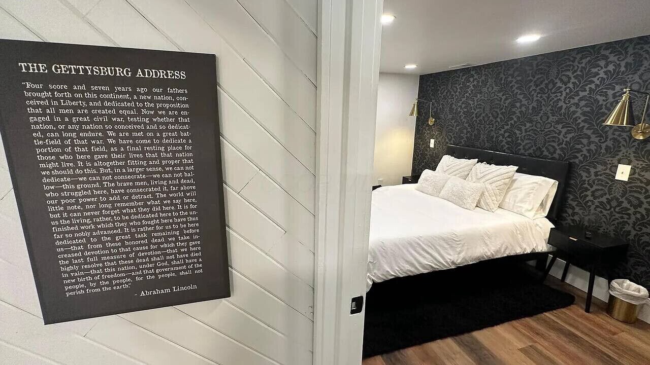 Photo of Bedroom in Laurelville