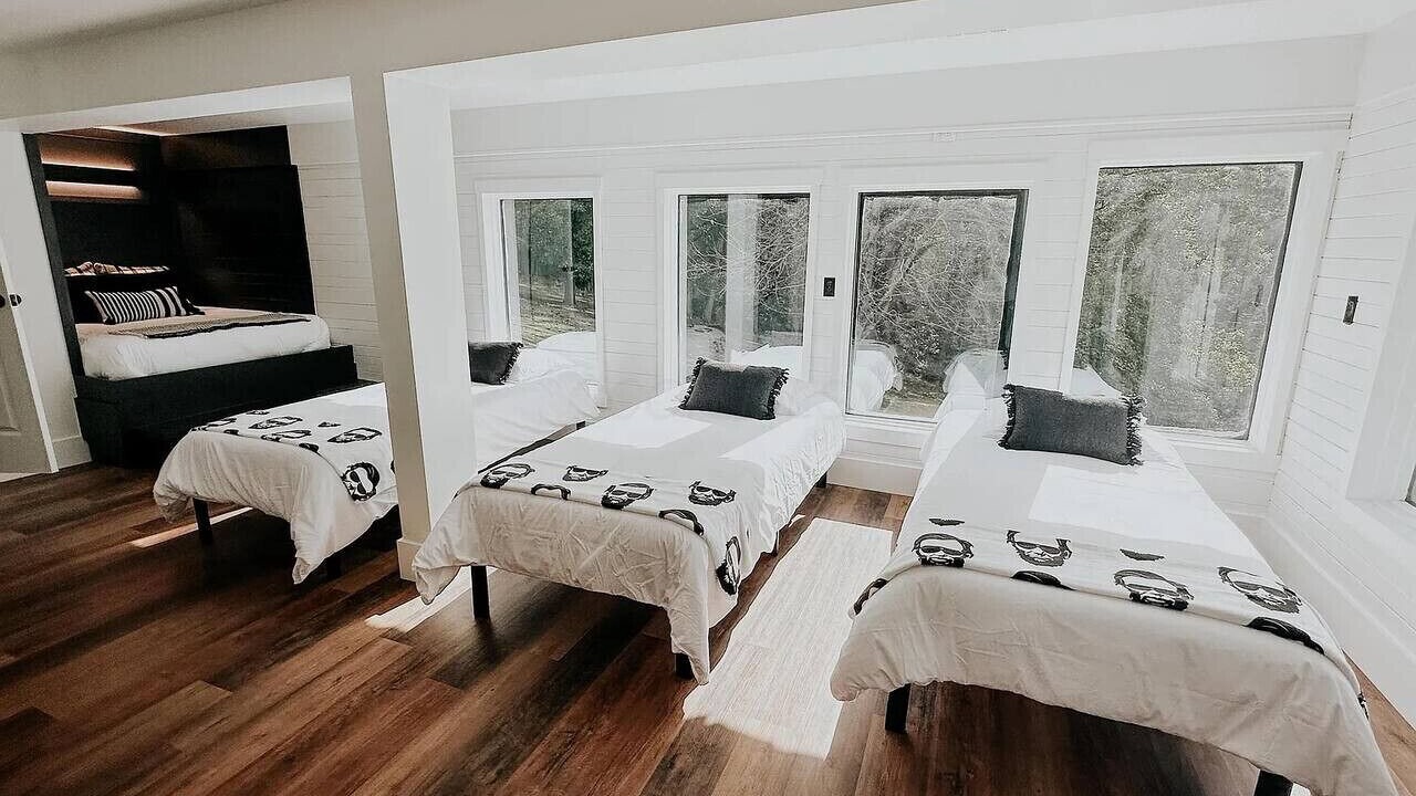 Photo of Bedroom in Laurelville