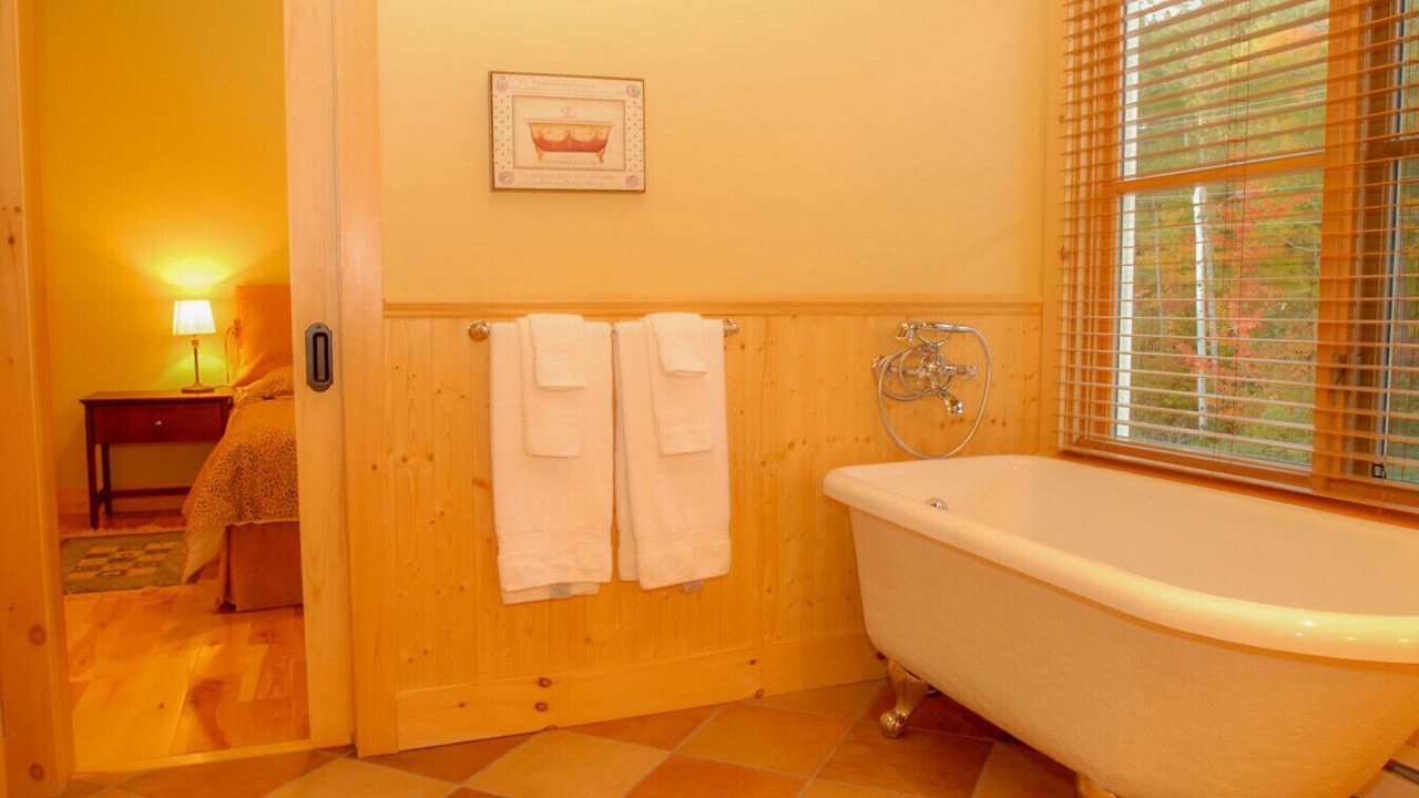 Photo of Bathroom in Pohenegamook