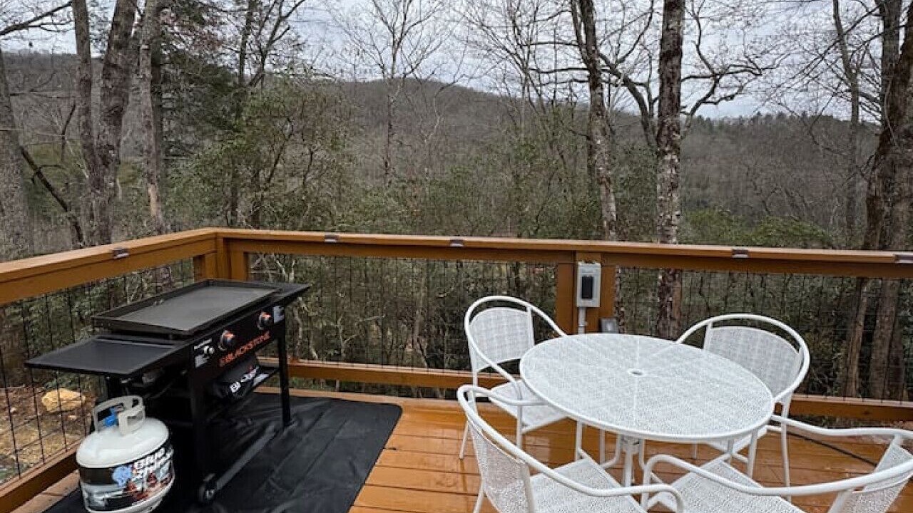 Photo of Outdoor in Balsam Grove