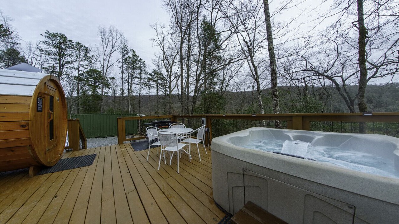 Photo of Outdoor in Balsam Grove