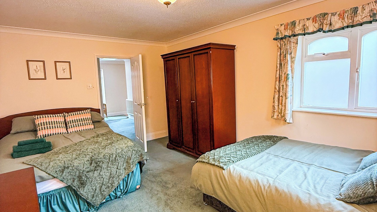 Photo of Bedroom in Highbridge
