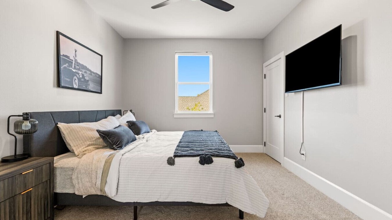 Photo of Bedroom in Frisco