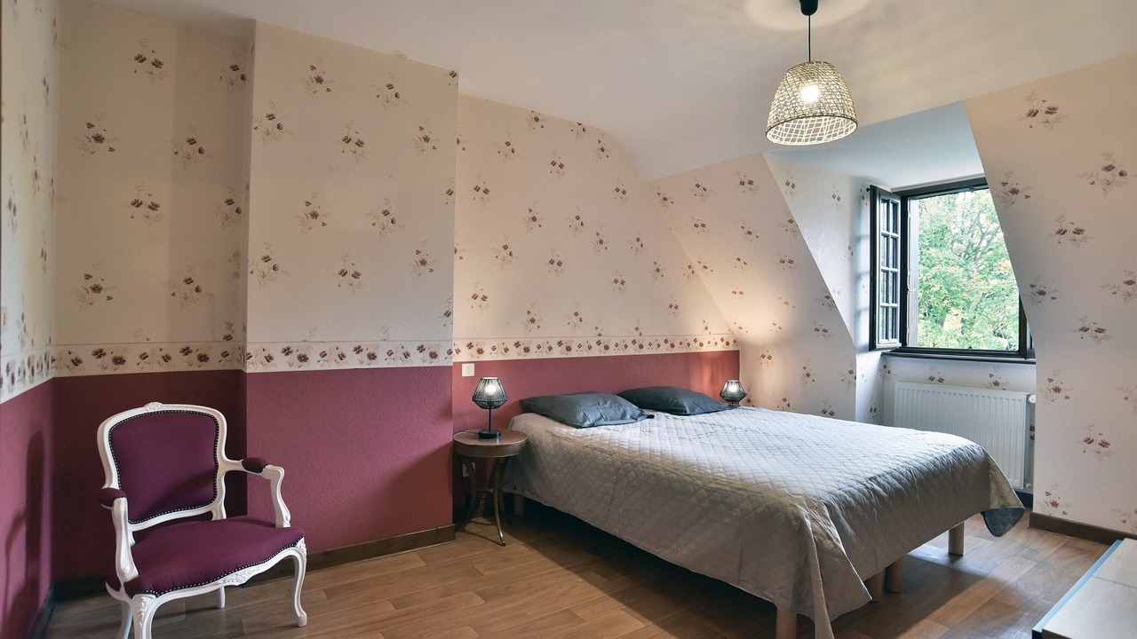 Photo of Bedroom in Plevenon