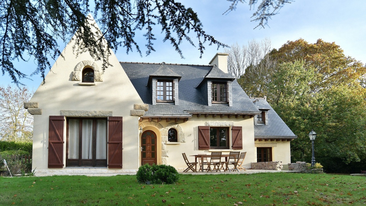 Photo of Outdoor in Plevenon