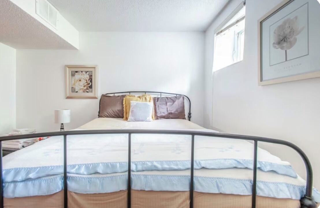 Photo of Bedroom in Scarborough