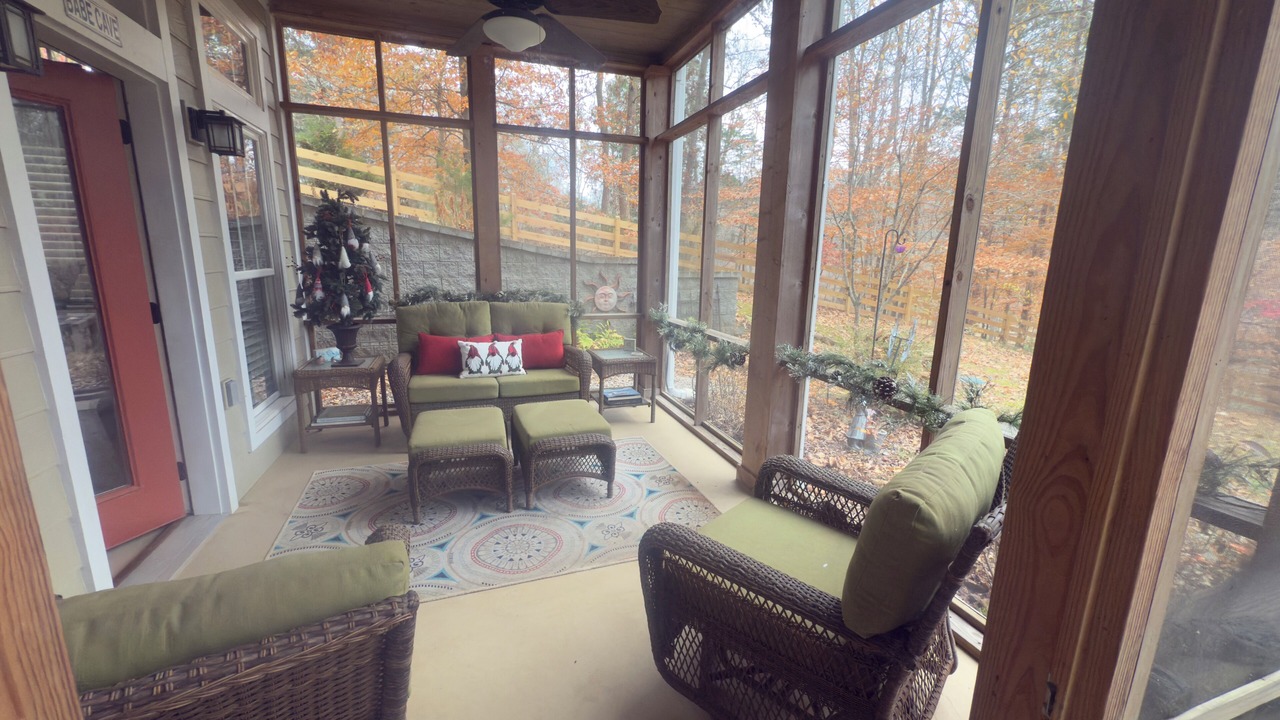 Photo of Patio Balcony in Rock Island