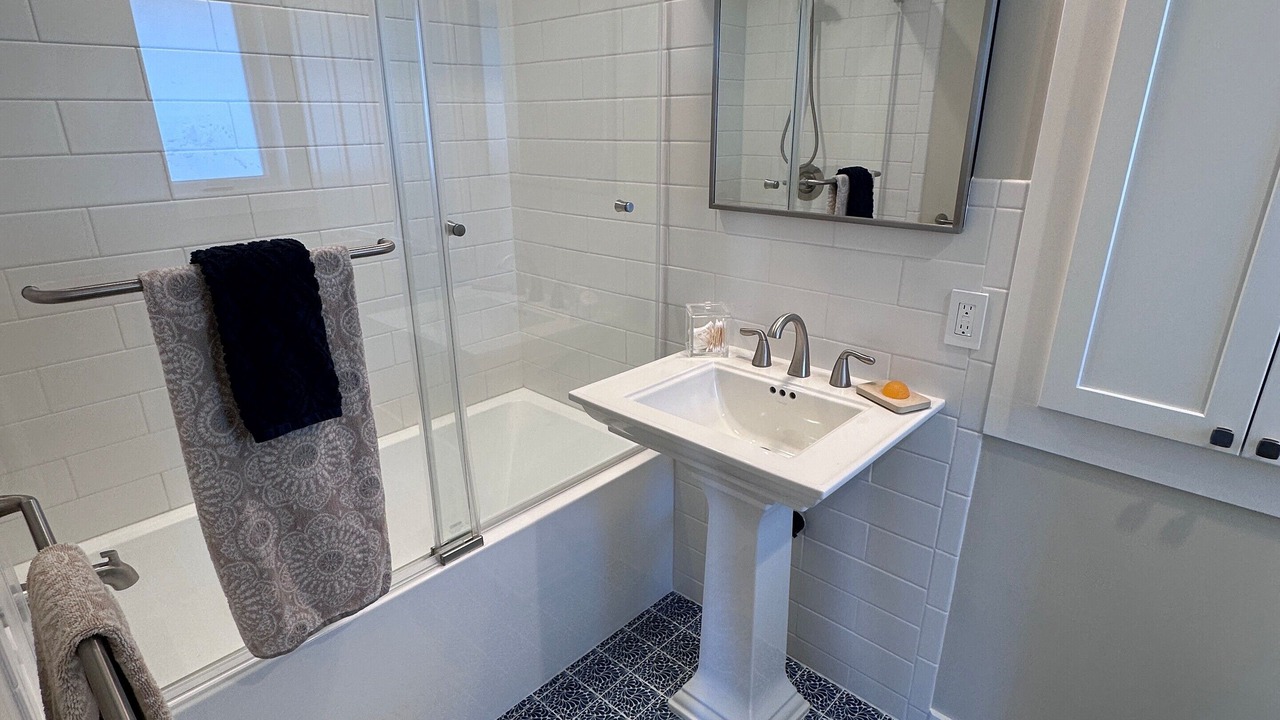 Photo of Bathroom in Sausalito