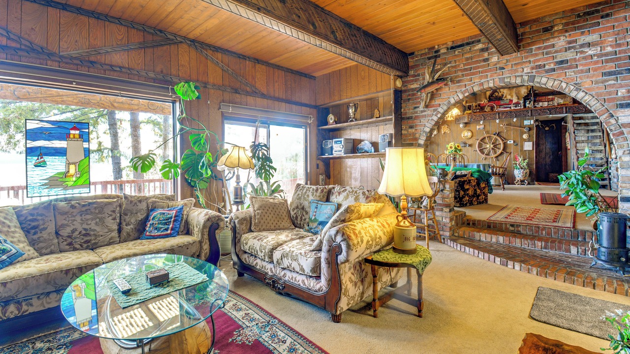 Photo of Bedroom in Brinnon